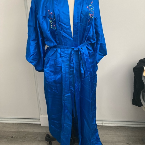 Vintage 1970’s Luck Dragon Chinese Pure Silk Long Robe - Picture 2 of 5